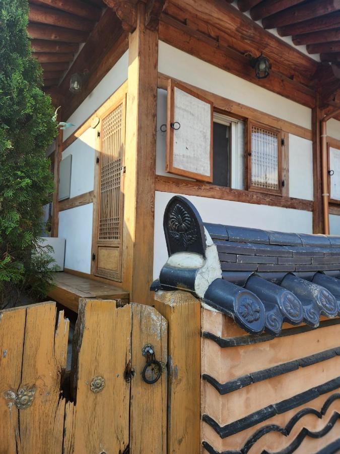 Hotel Beautiful House Jeonju Esterno foto