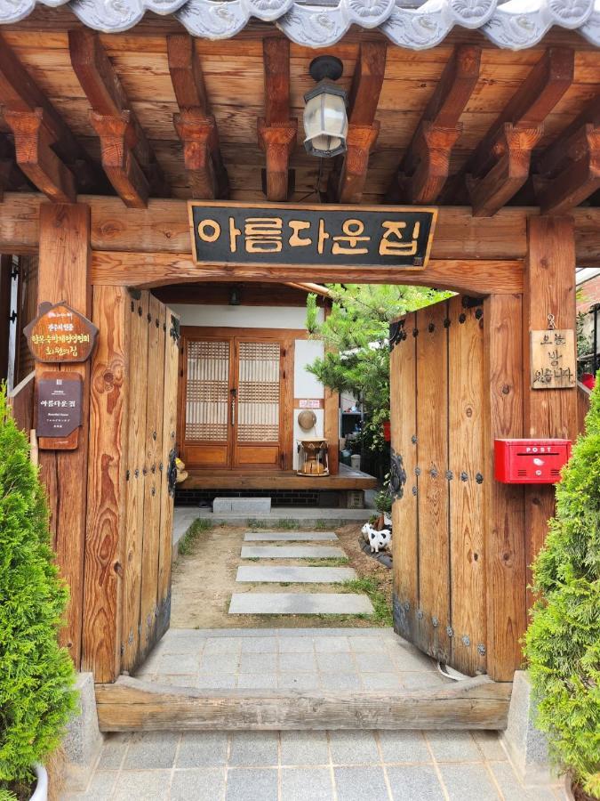 Hotel Beautiful House Jeonju Esterno foto