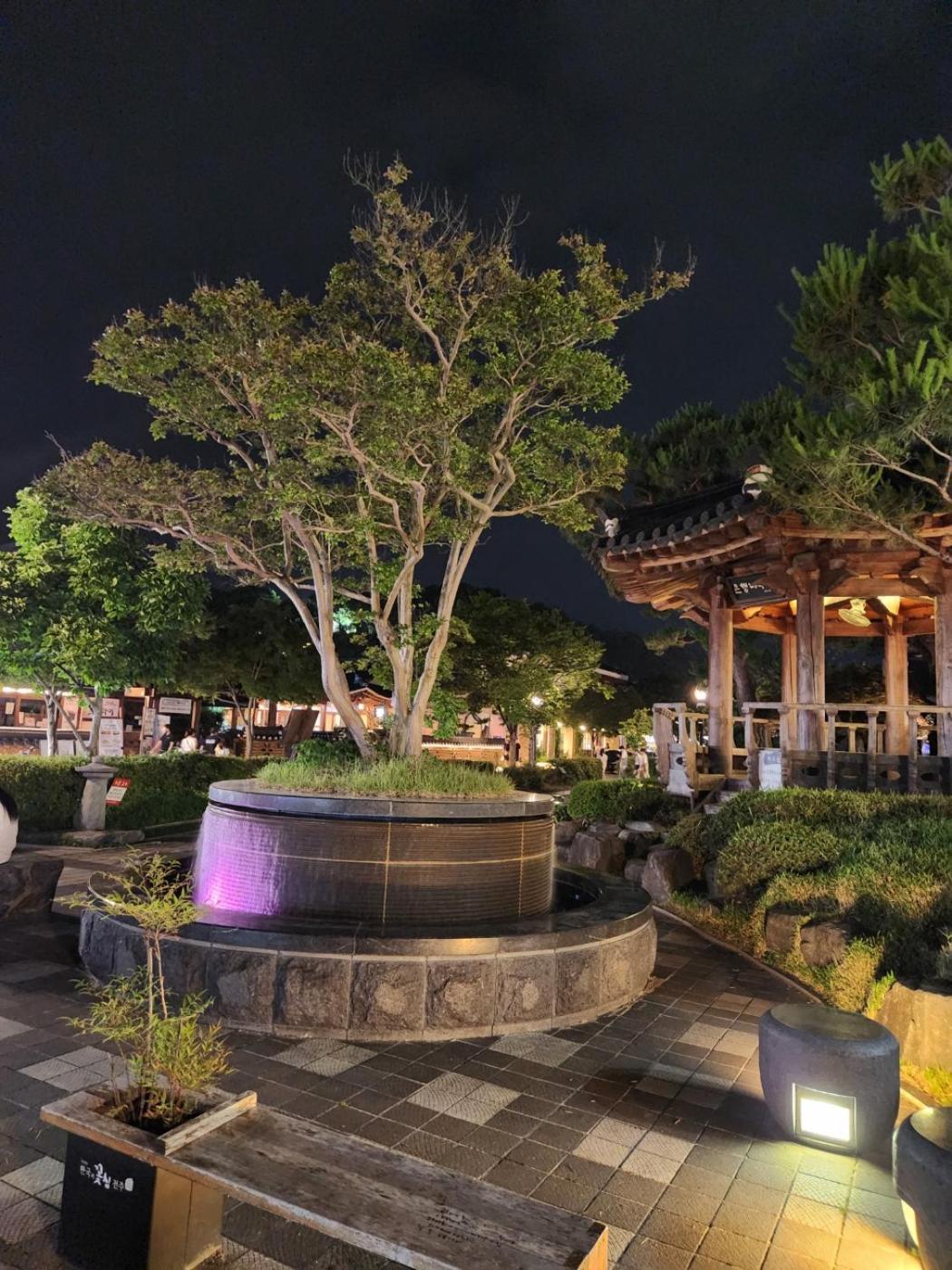 Hotel Beautiful House Jeonju Esterno foto